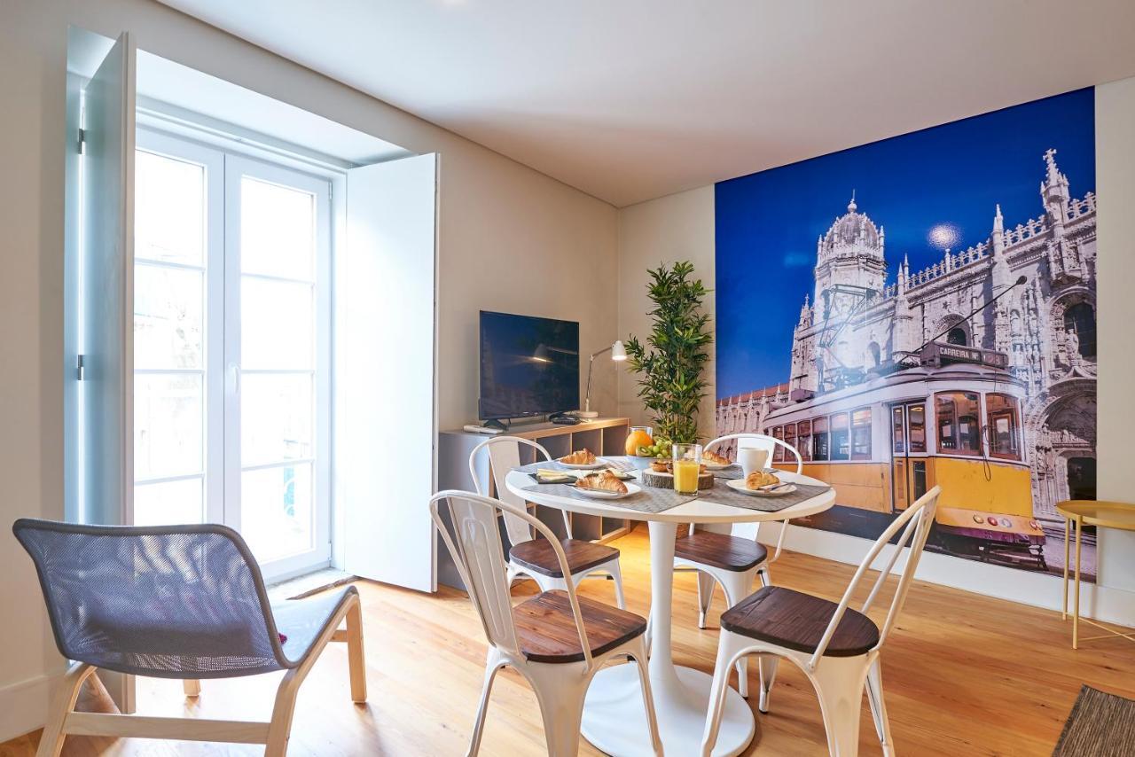 Modern Apartment Bica Dos Olhos Lisboa Szoba fotó