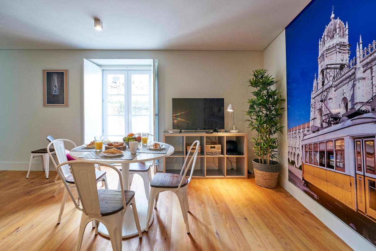 Modern Apartment Bica Dos Olhos Lisboa Szoba fotó