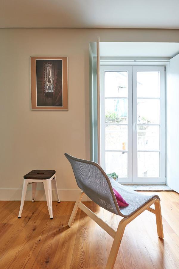 Modern Apartment Bica Dos Olhos Lisboa Szoba fotó